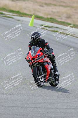 media/Mar-05-2023-TrackXperience (Sun) [[a95d40e56a]]/Group 2/session 2 turn 4/